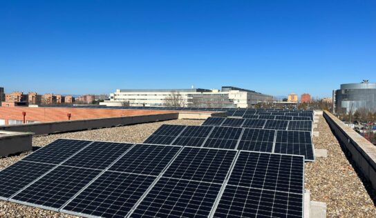 Isla Solar instala paneles solares en el IES Jimena Menéndez Pidal de Fuenlabrada